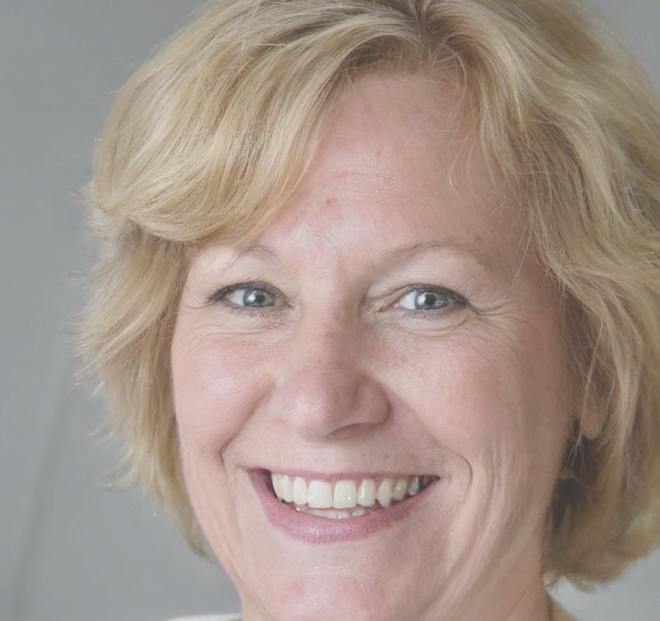 Portrait de Céline Dumont, responsable financière